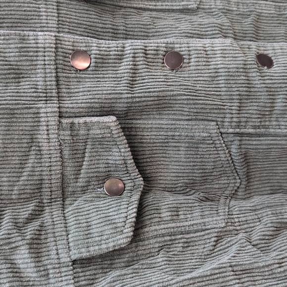 Oversized Olive Green Corduroy Shacket - Women's XS - Picture 2 of 7